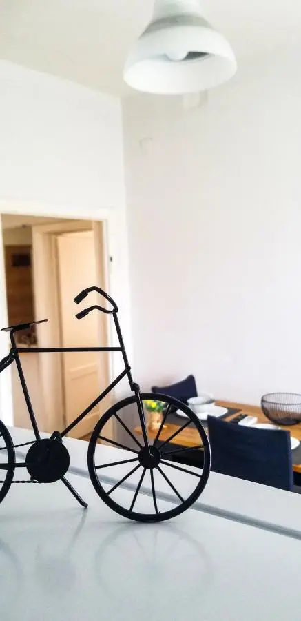 Spacious and Cozy Apartment - Ajia Apartment