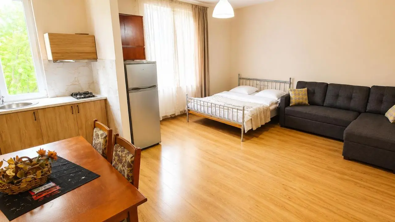 Tuz House R6