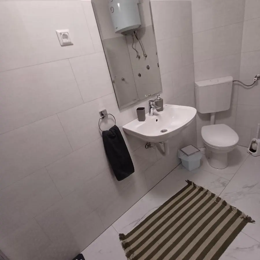 Rose Apartment