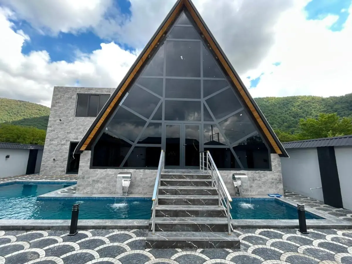 Roman's Spa & Villas