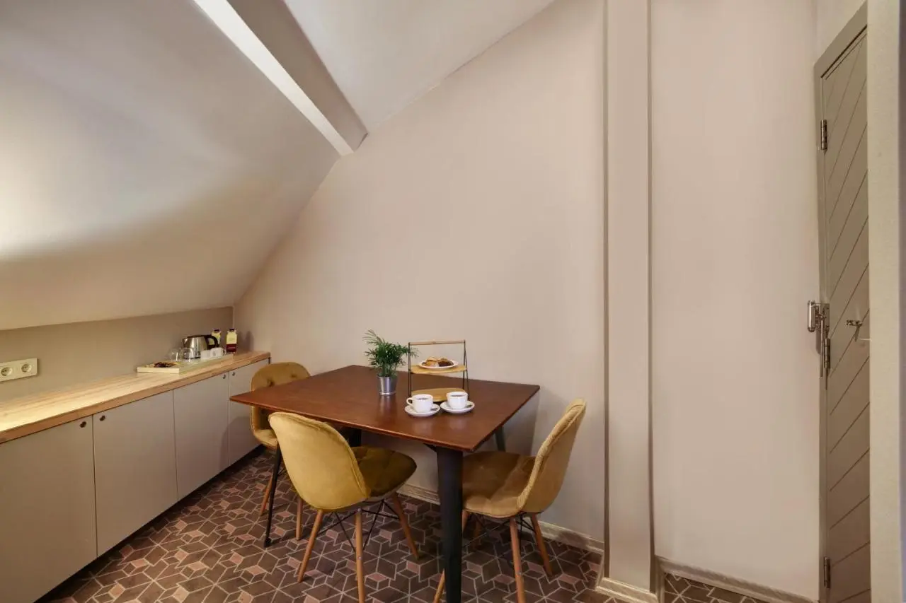 Almina Hotel - Special Class