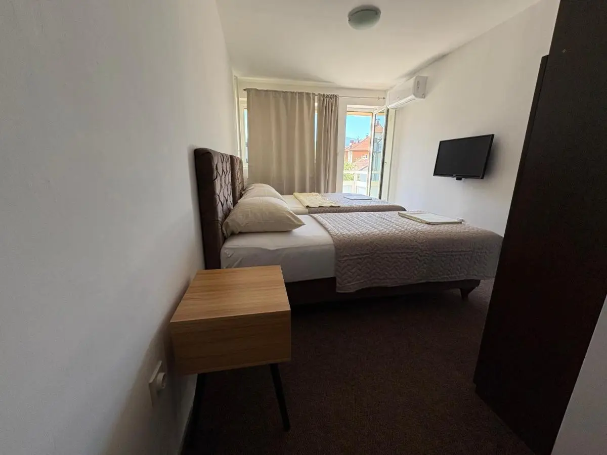 Hotel Avanti
