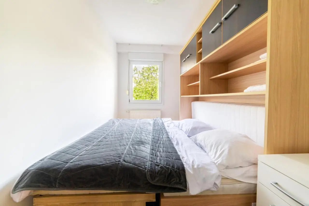 CityCenter Cekalusa Two bedroom Apartment with garden