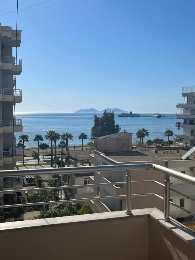 Da Vinci Sea View Apartament