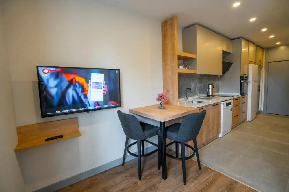 Letstay Marine Homes