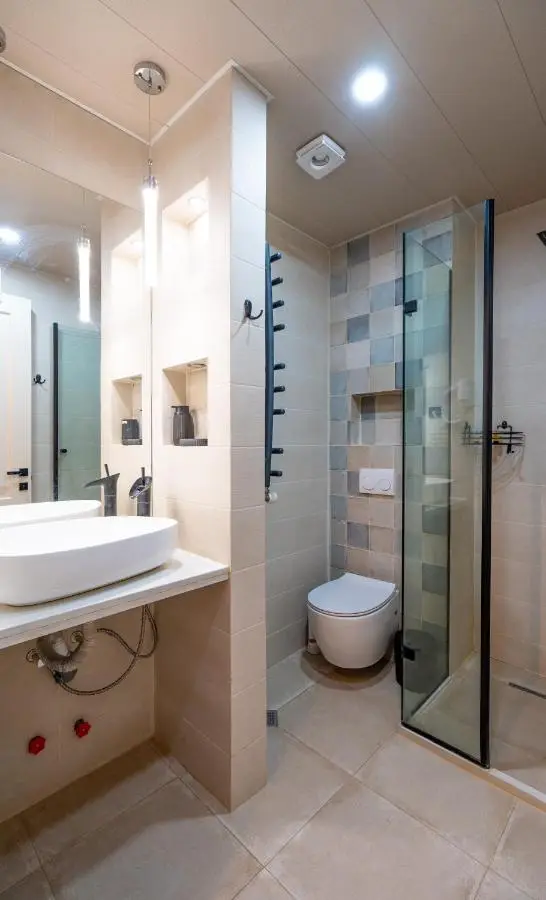 REDCO FOUR SEASONS IN NEW GUDAURI 302