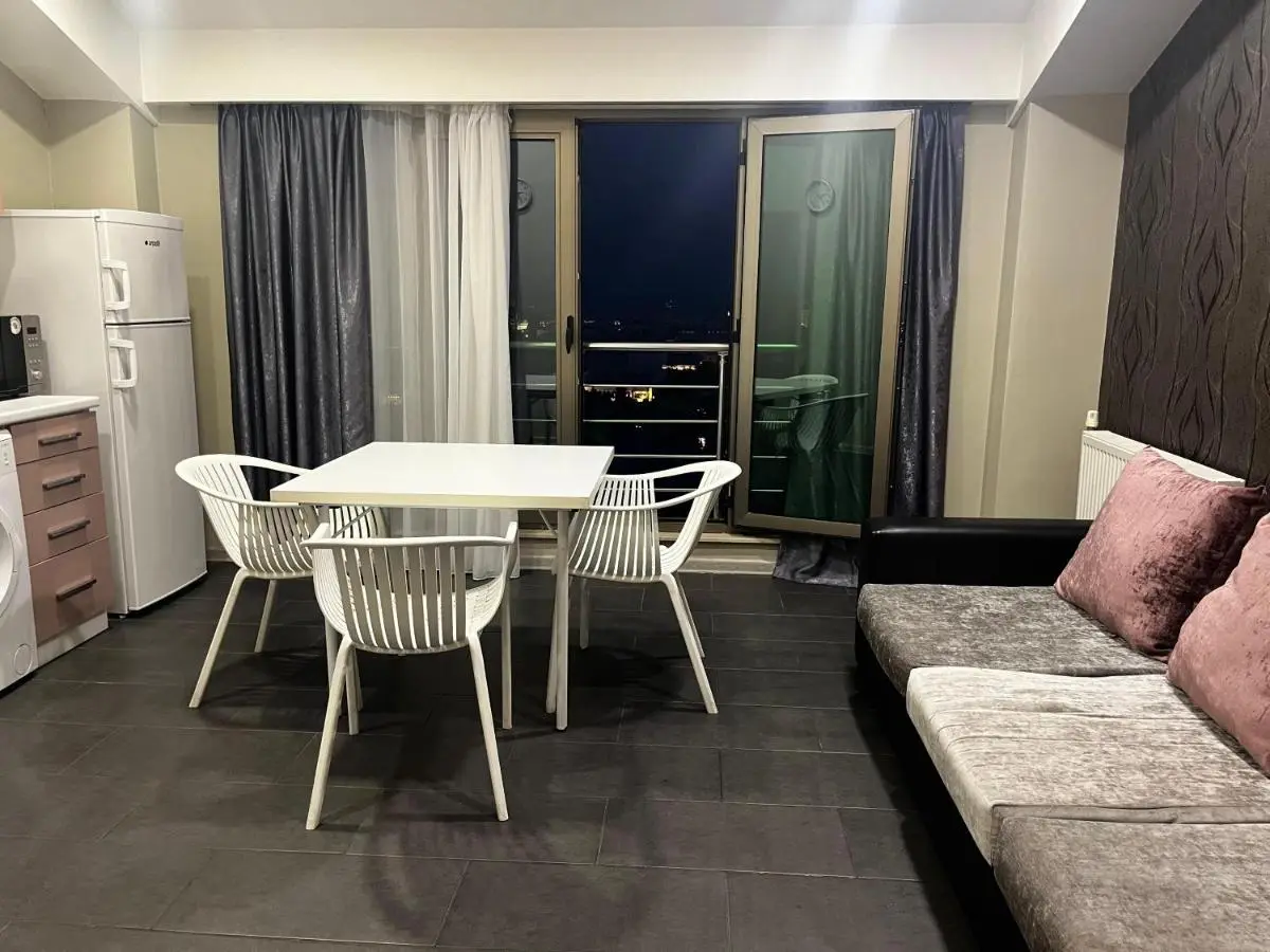 Diplomat Suites Hotel
