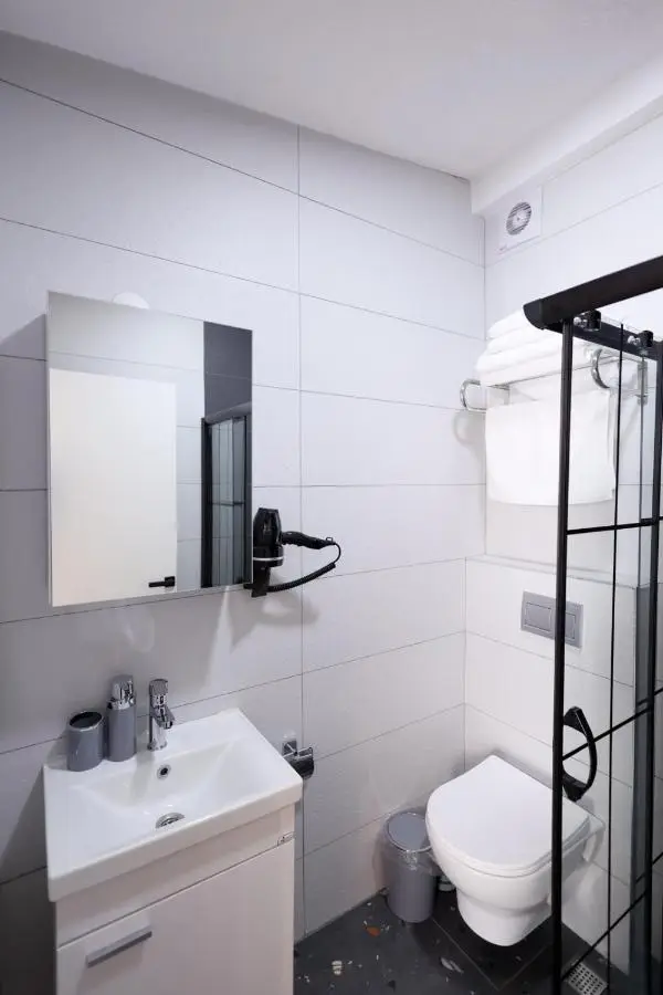 Evra Suites Hotel