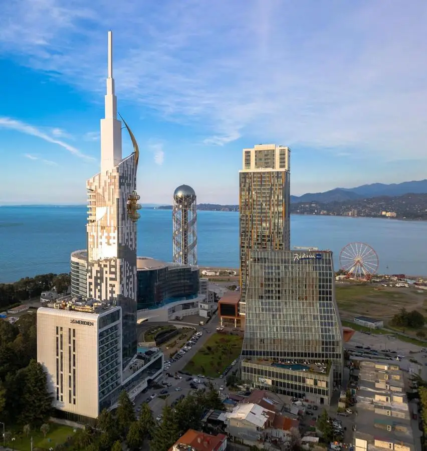 Sea Nirvana - Romantic Apartment with Sea View in Porta Batumi Tower