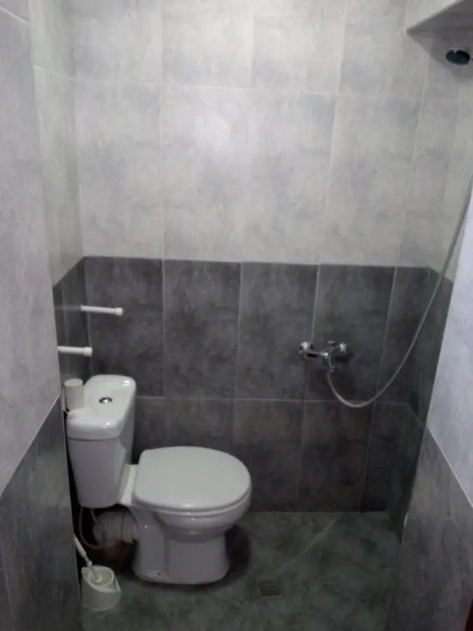 vake-house