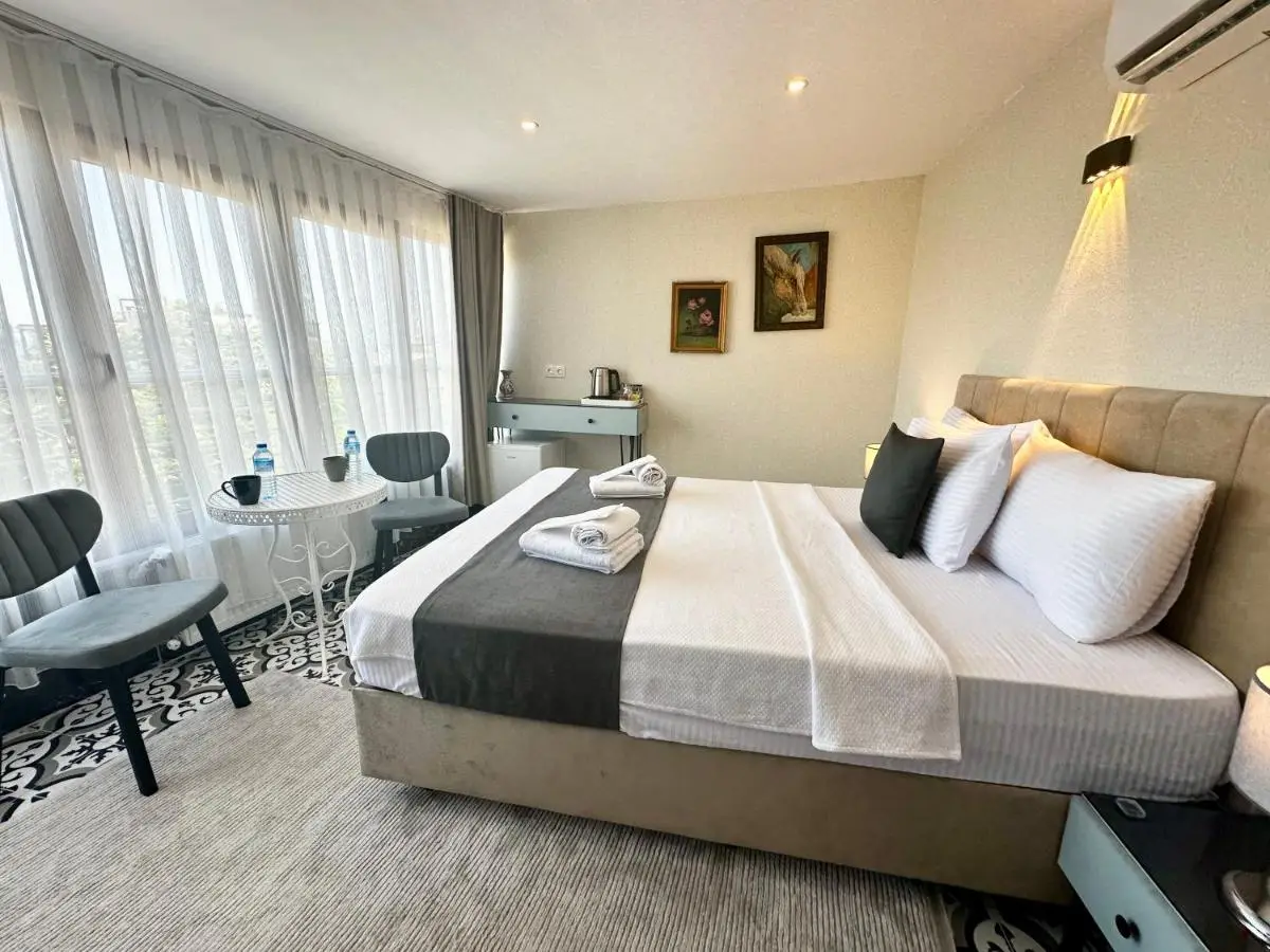 LElLl HAGİA SOFİA OTEL