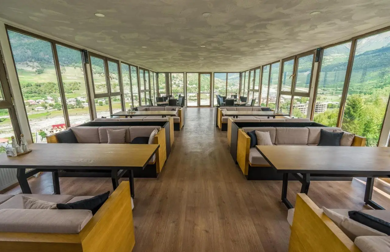 Hotel Banguriani