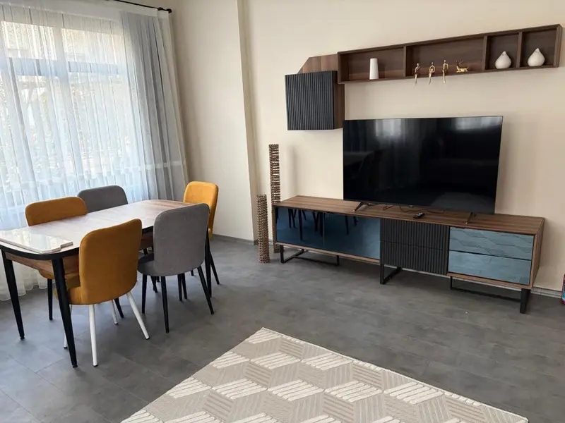 AdaSuites Spacious Family Apartment with Balcony 120 m2