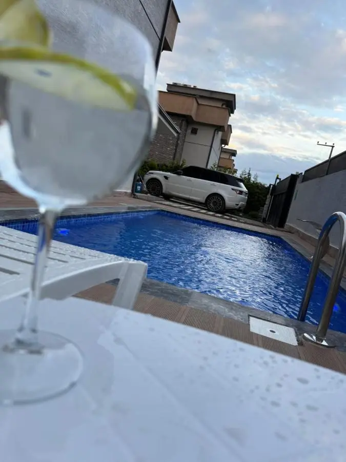 Luxury Villa with Private Pool Garden Lake View in Sapanca