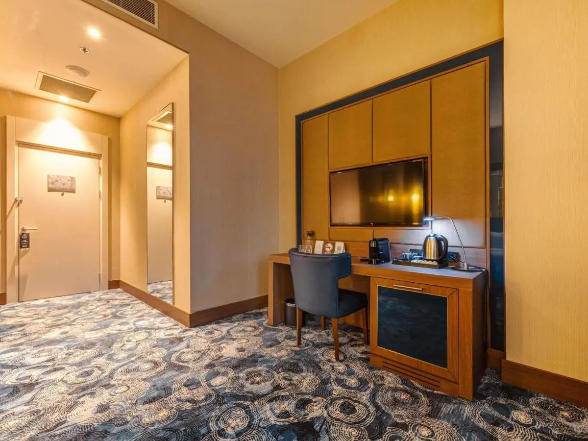 Tbilisi Philharmonic Hotel by Mercure