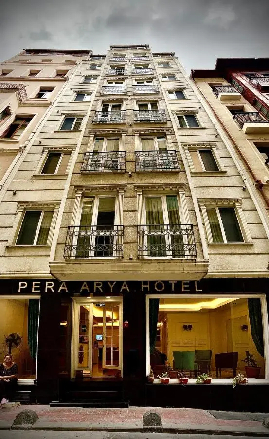 Pera Arya Hotel