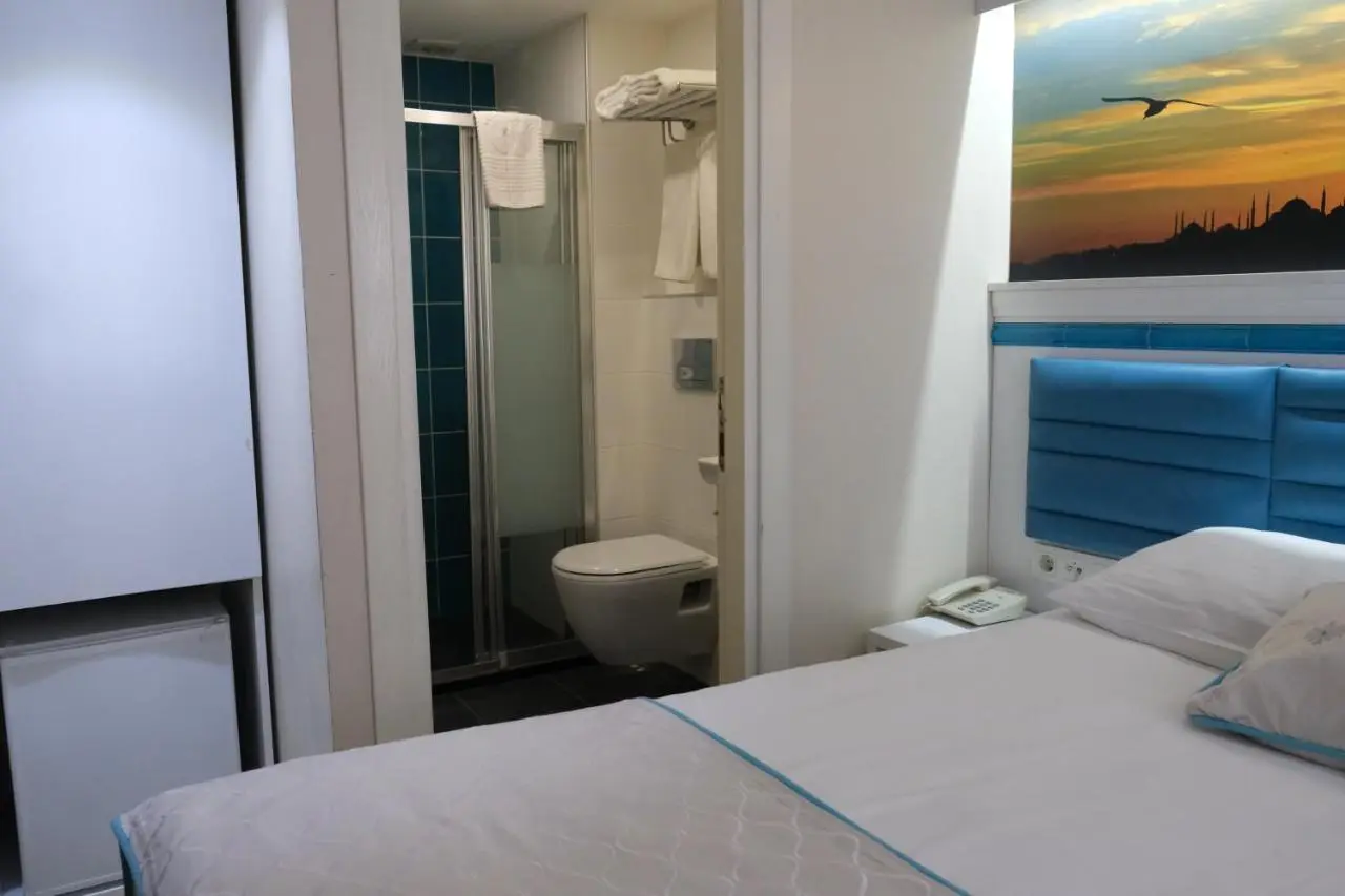 Star Holiday Hotel