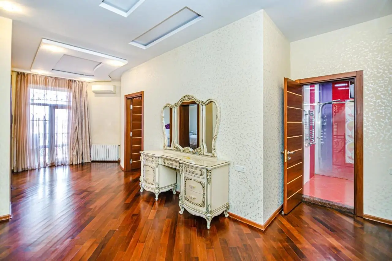 Deluxe villa Baku