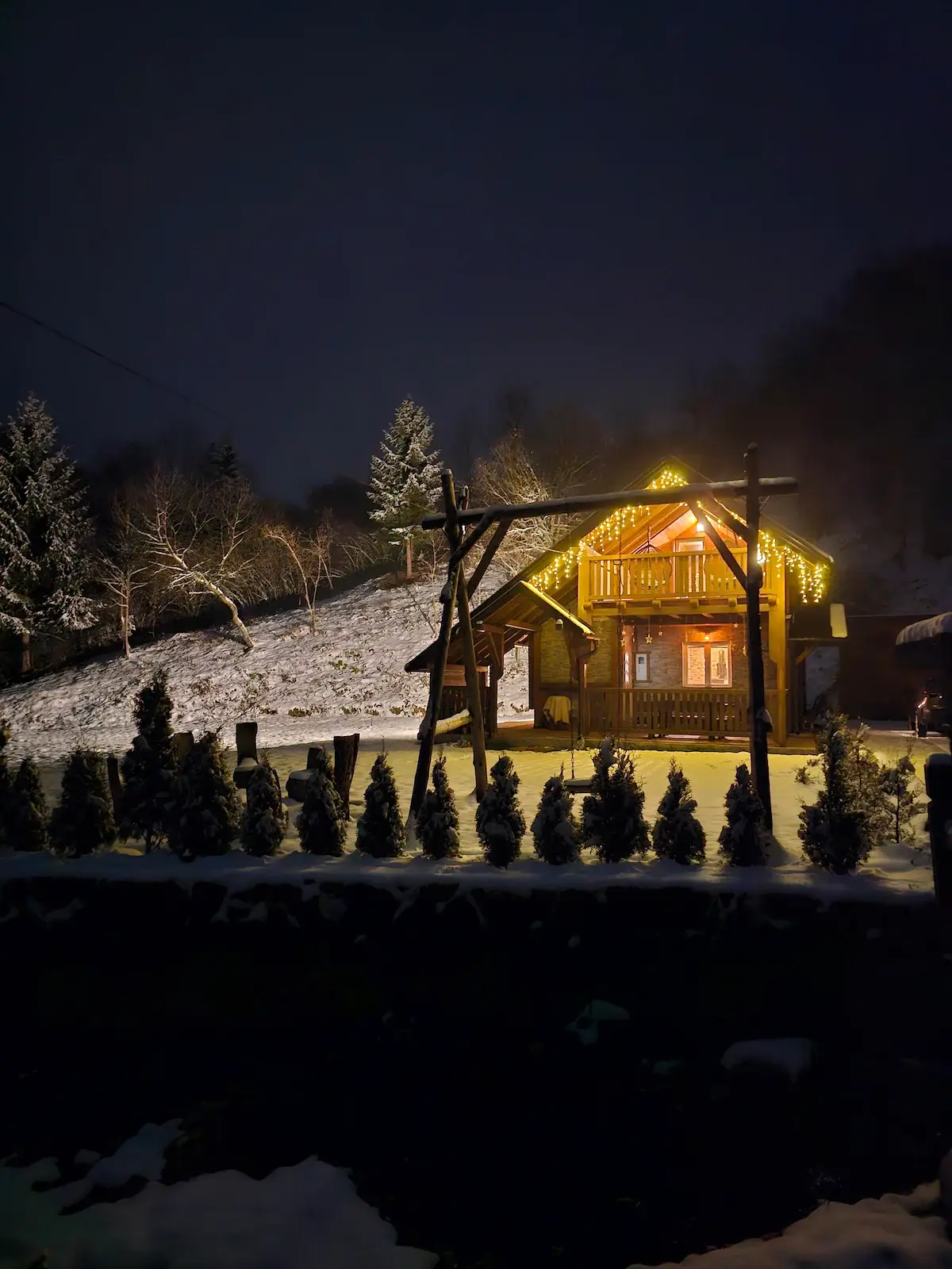 Mystery lodge