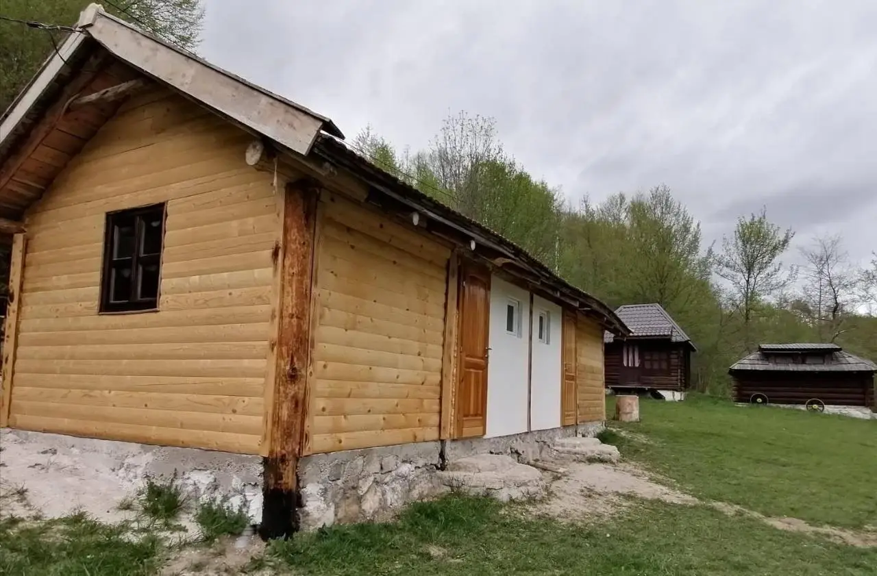 Etno kuce Miljevic