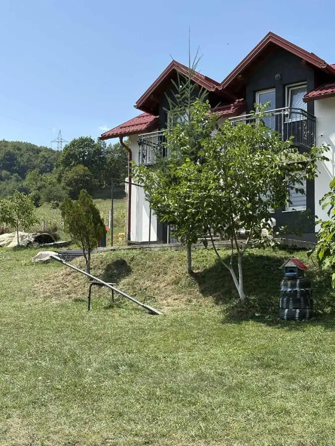 Holiday & Living House Near Sarajevo