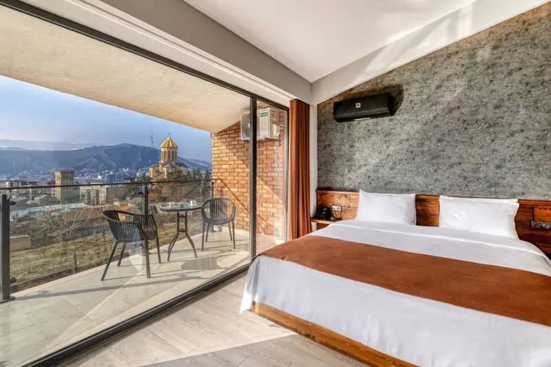 Ivy Hotel