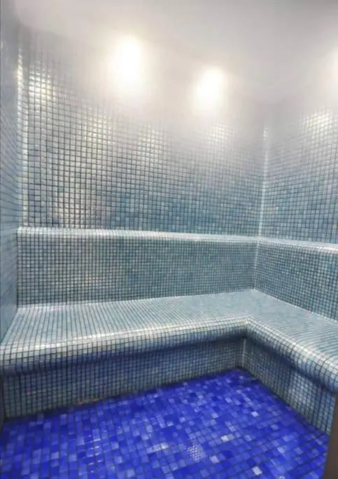 Elegant 2 bedroom apt Sinpas queen gym pools
