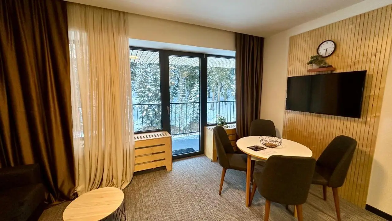 Forest View Apartment near Ski Lift