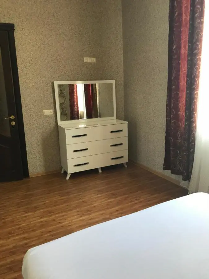 Nani's sweet home
