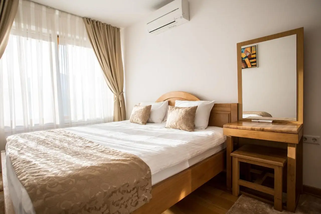VIP Apartments