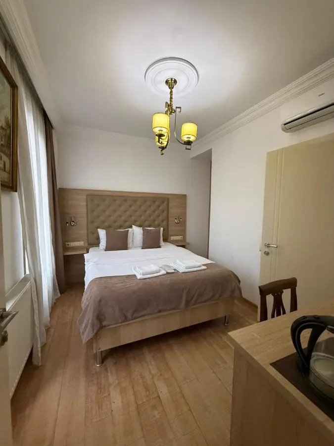 Hotel Varios