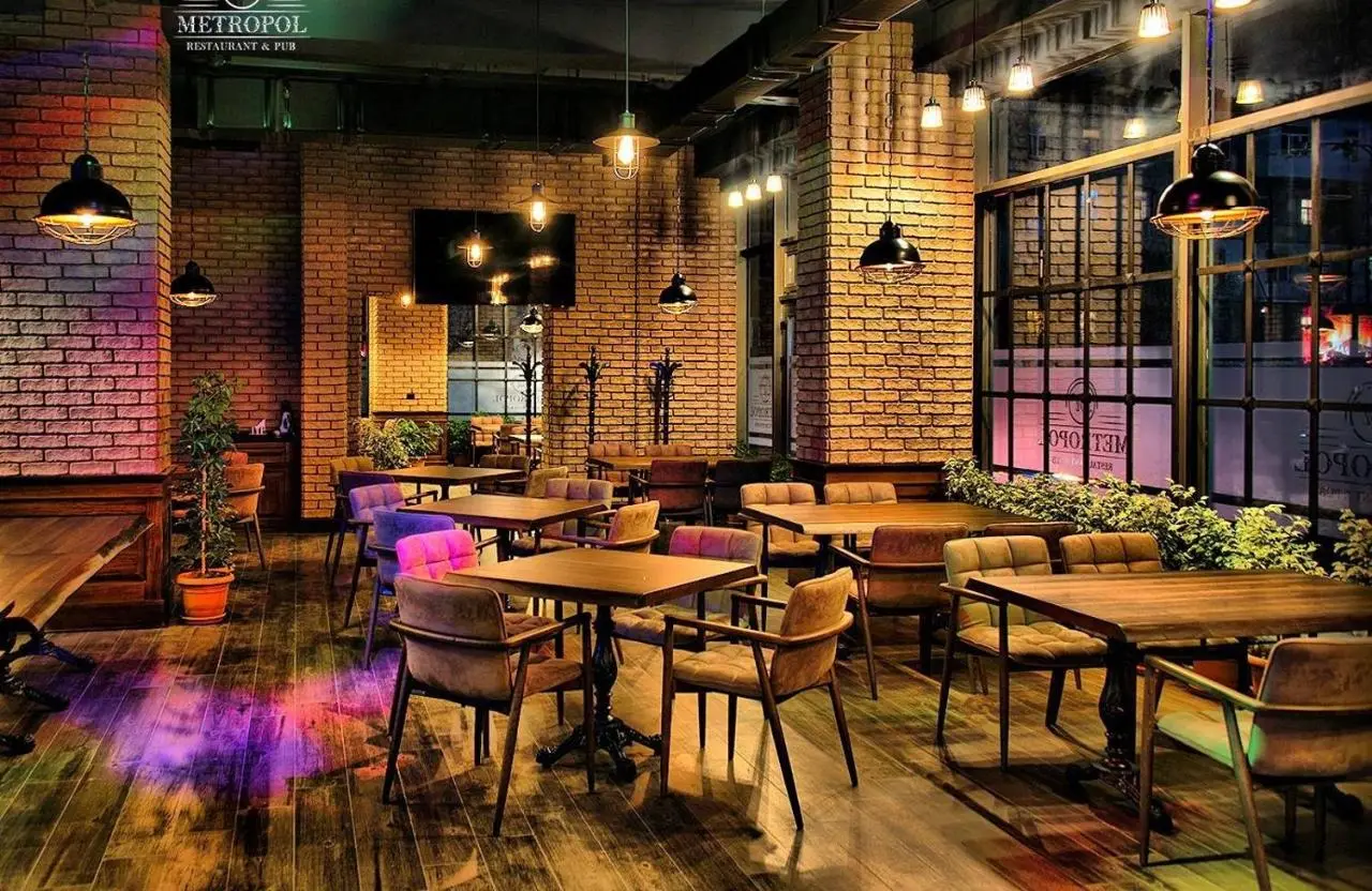"METROPOL" APARTMENT HOTEL