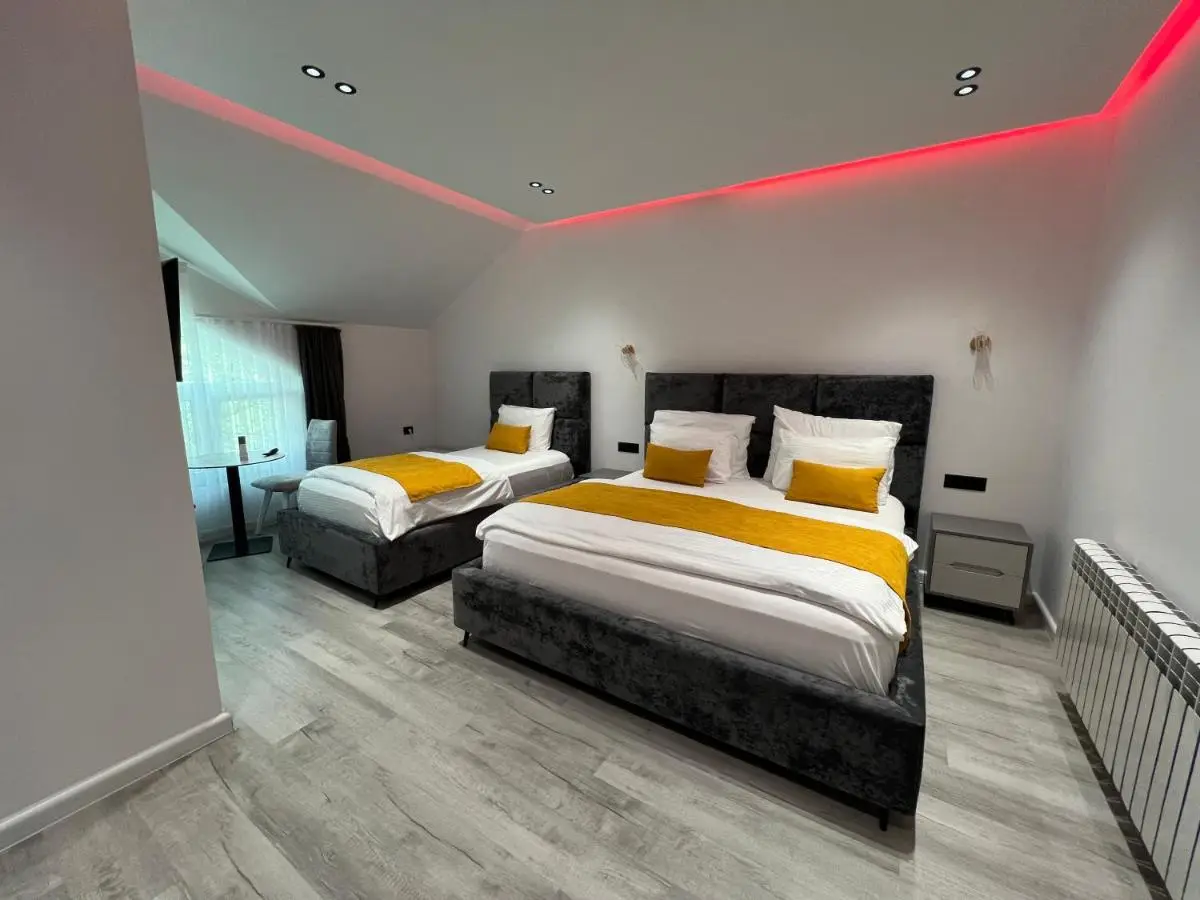Breezy Hotel
