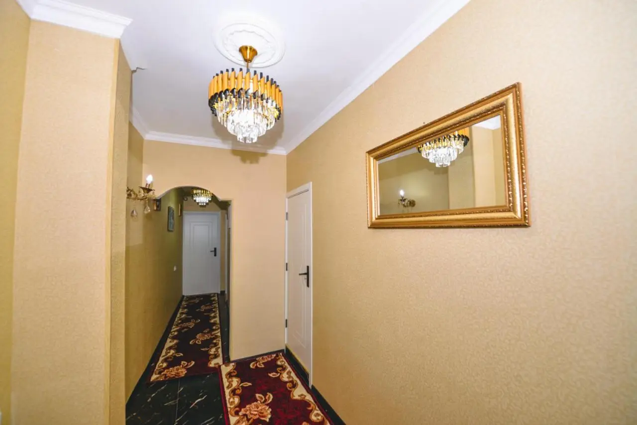 HOTEL VLADi