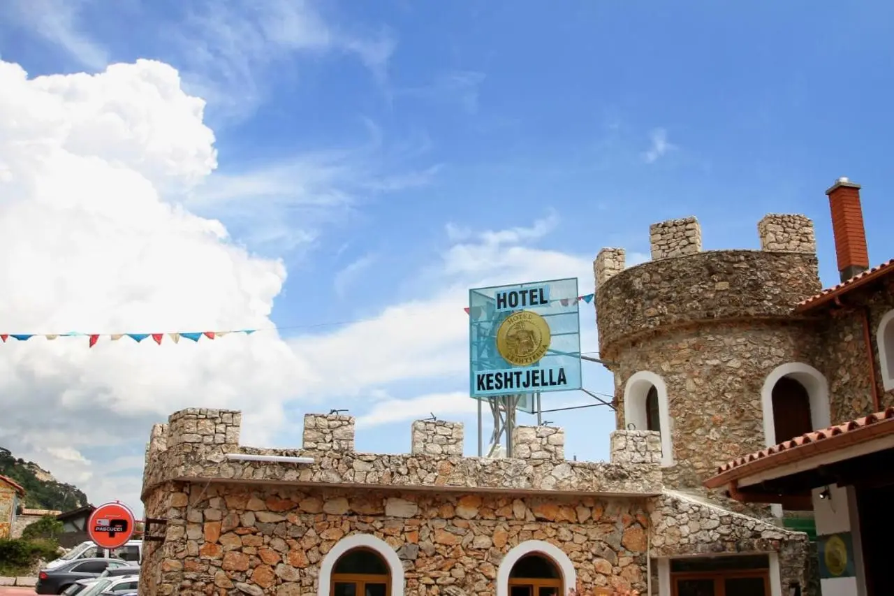 Hotel Keshtjella Llogara