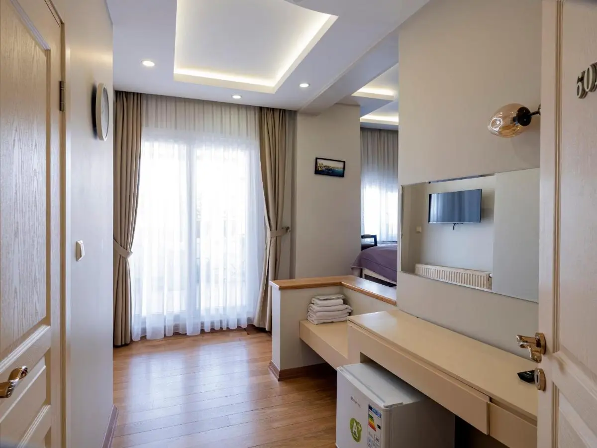 Ragip Pasha Apartments