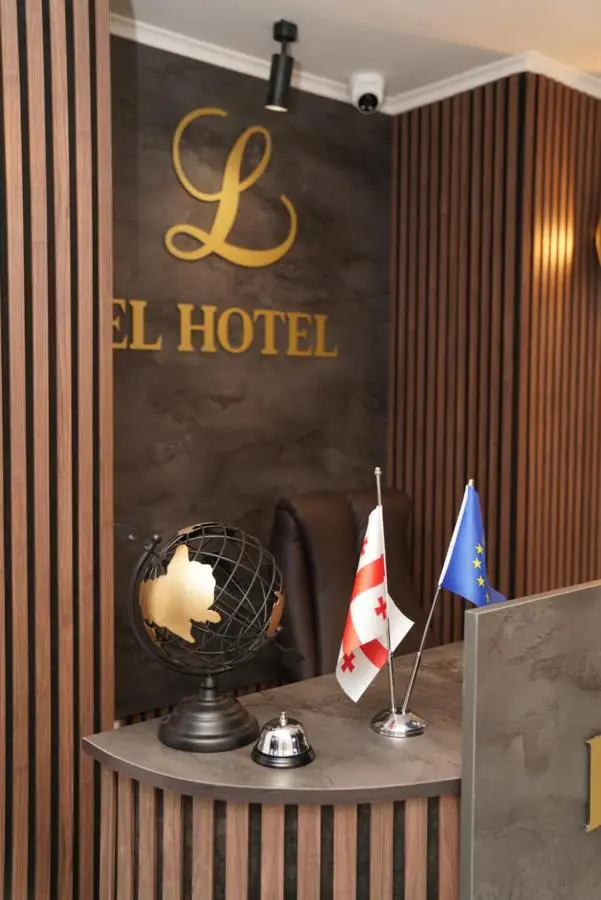 EL hotel