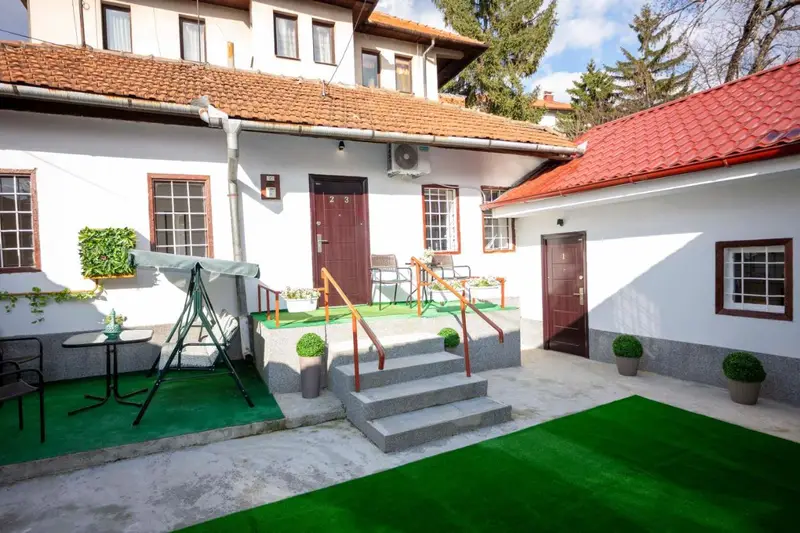Bosanska Avlija Authentic Sarajevo Stay with Garden