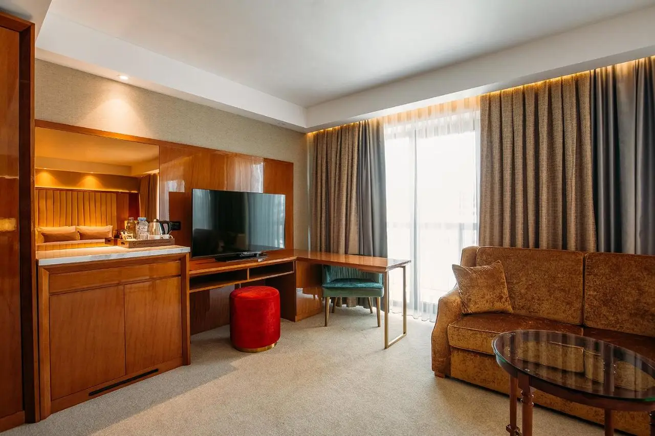 Marjan Plaza Hotel
