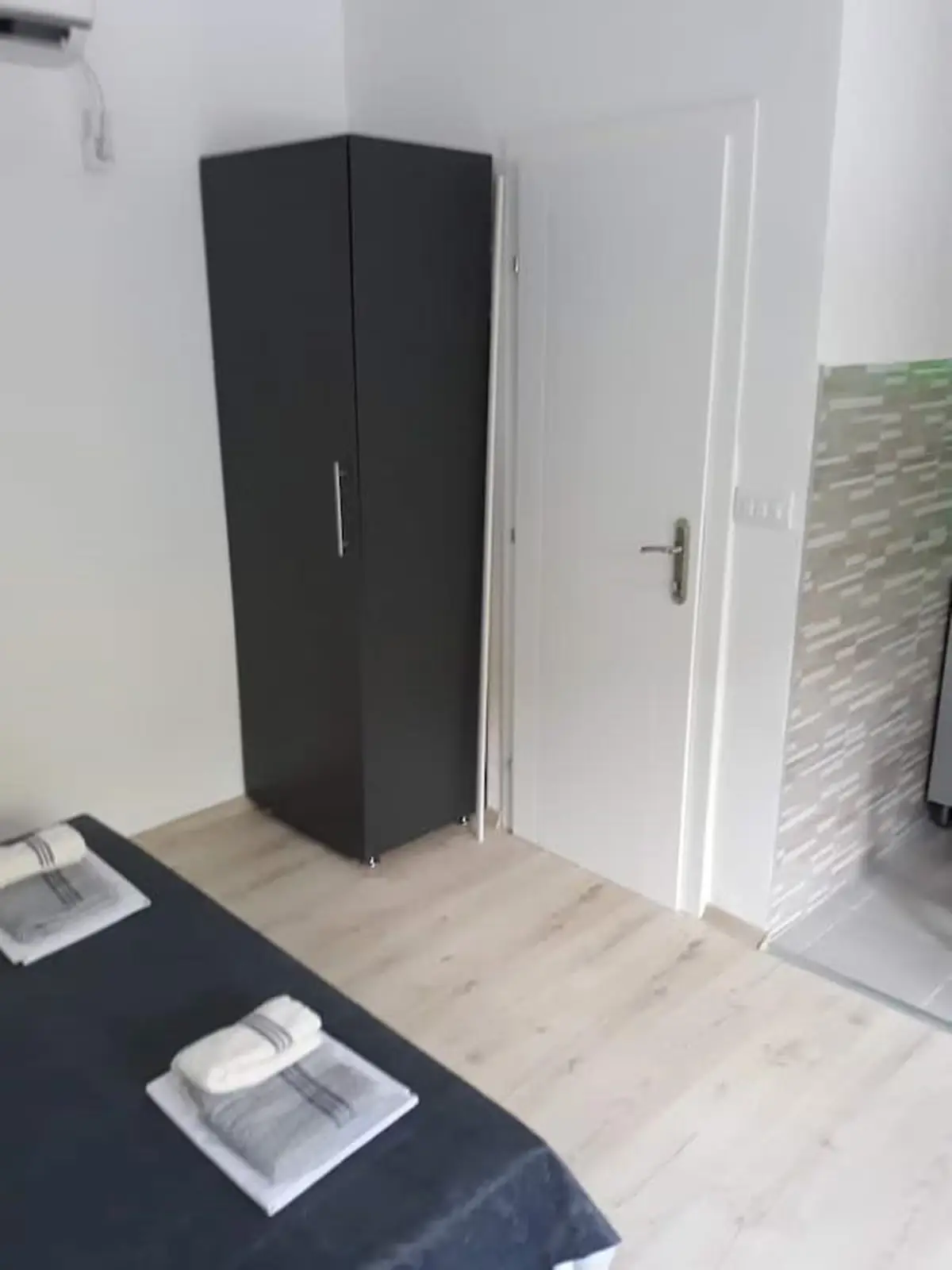 Naar 1 - cozy APT+ FREE PARKING