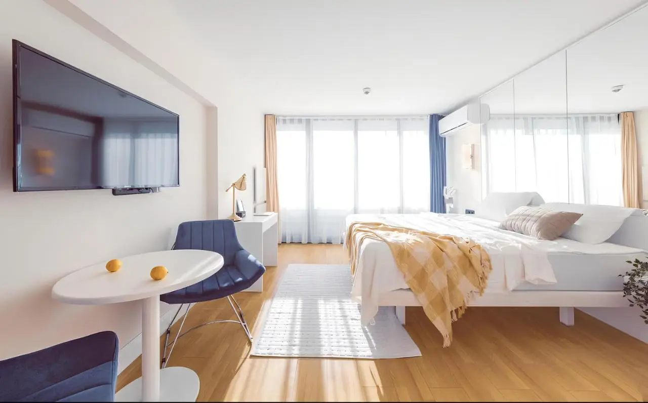Orbi City Central Aparthotel