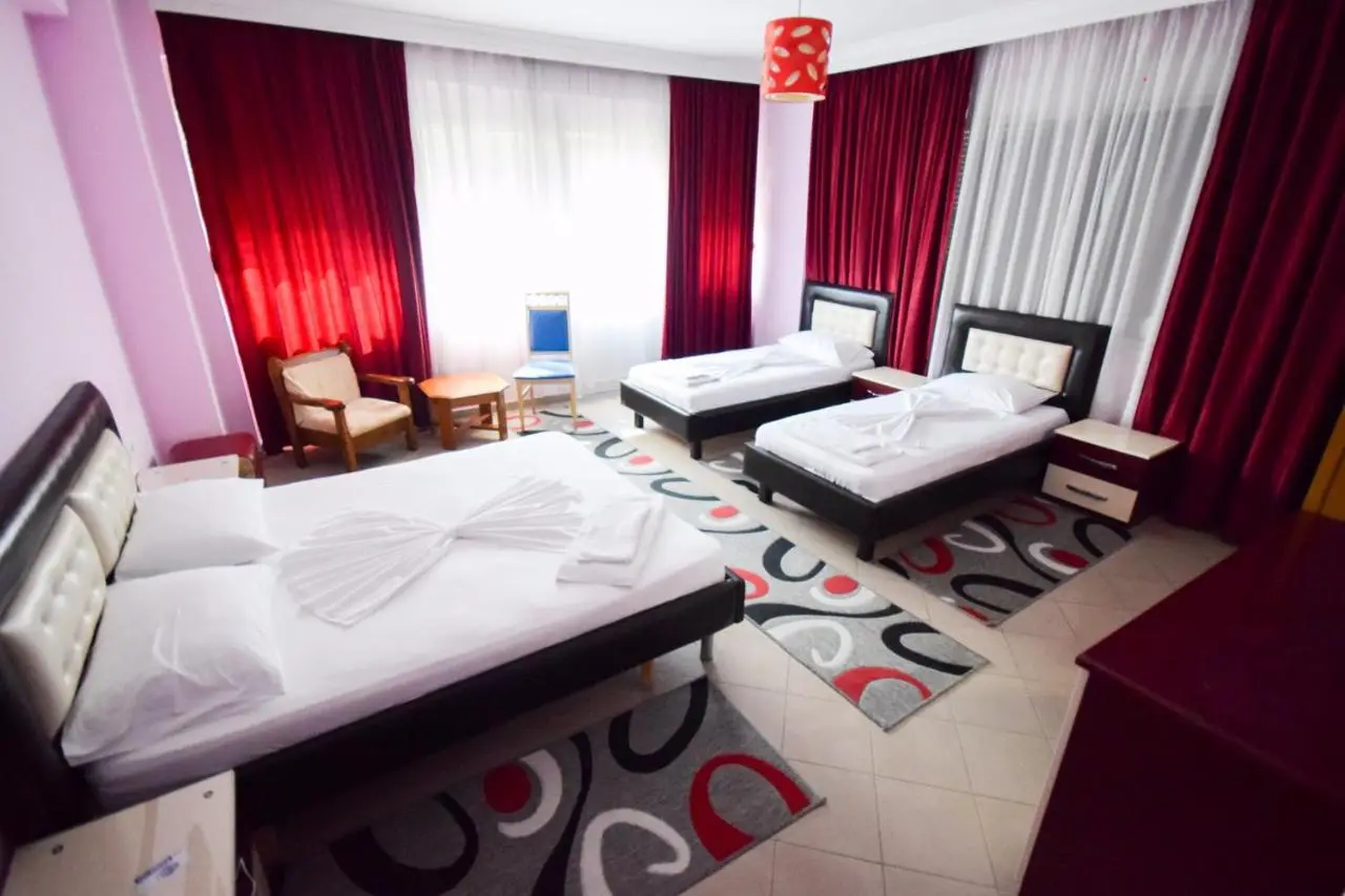 Hotel Freskia