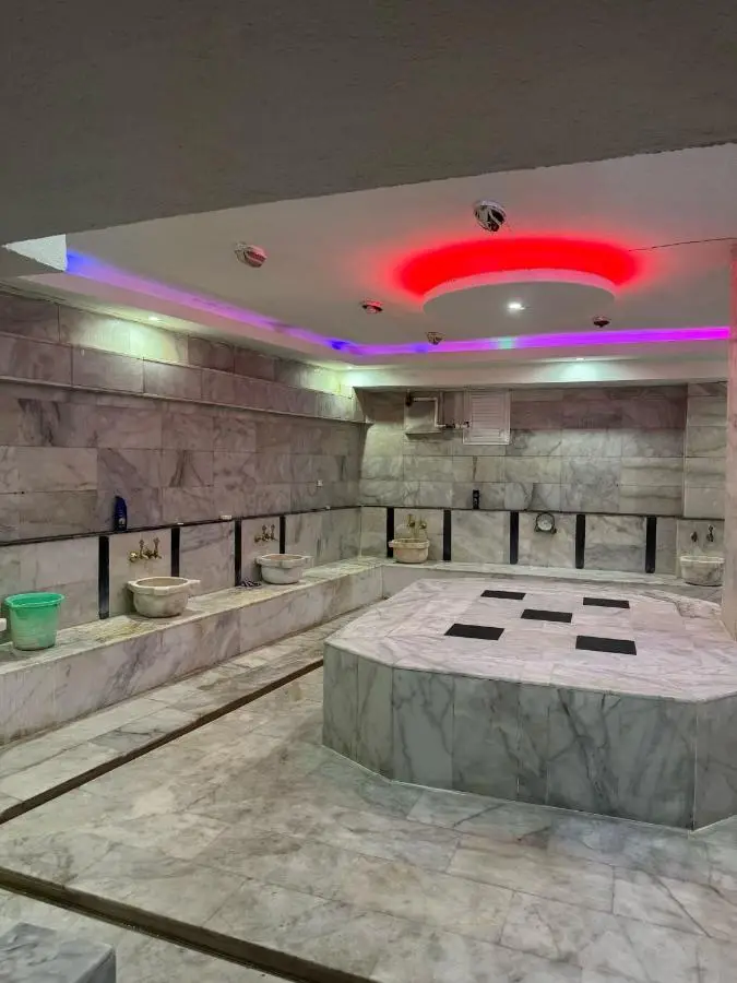 Dimet Park Hotel