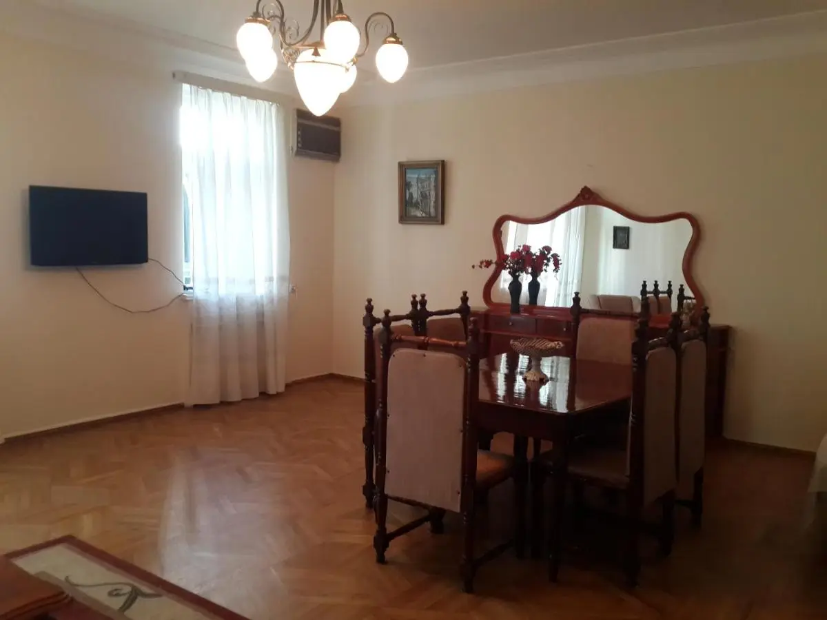 Apartment on Rustaveli 41