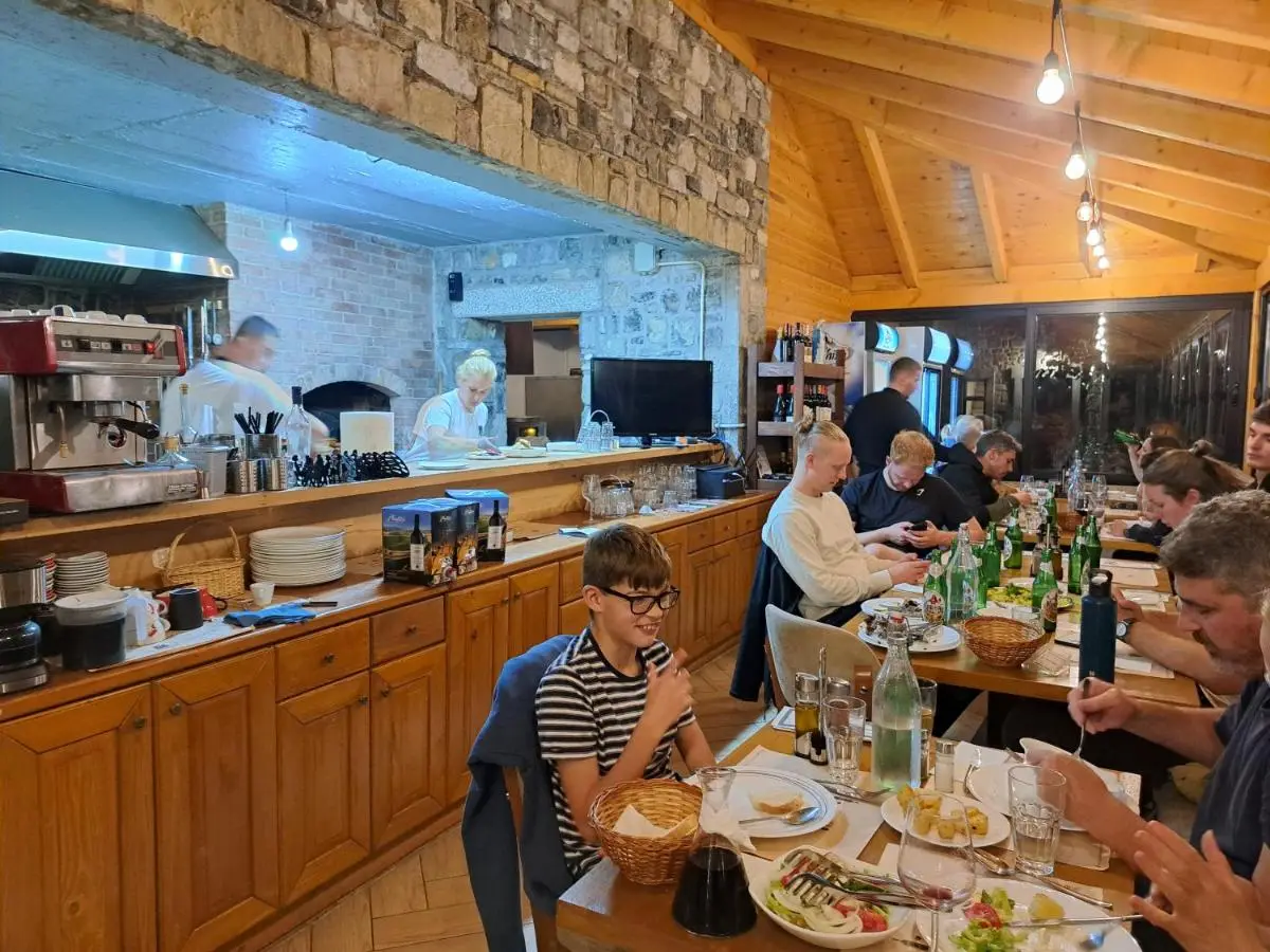 Villa Gjeçaj Guesthouse and Restaurant