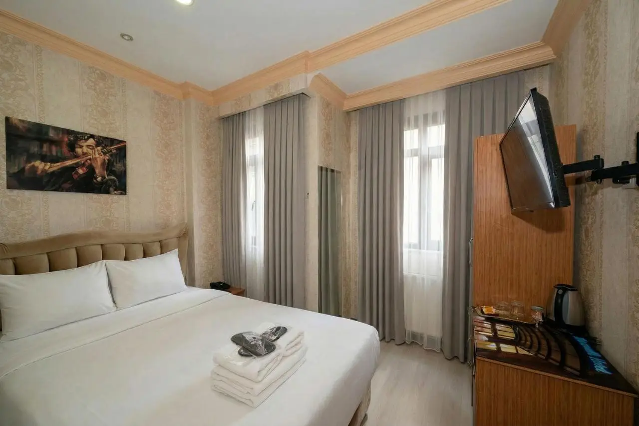 Maxwell Hotel