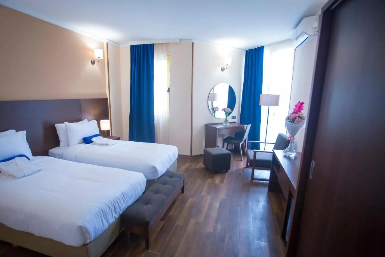 Hotel Corner Inn