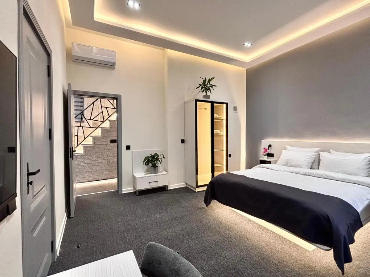 JM Central Boutique Hotel