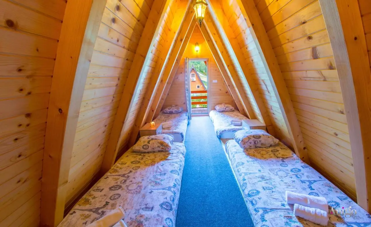 Pyramid Energy House