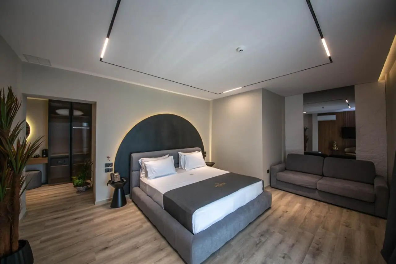 Noam Luxury Hotel